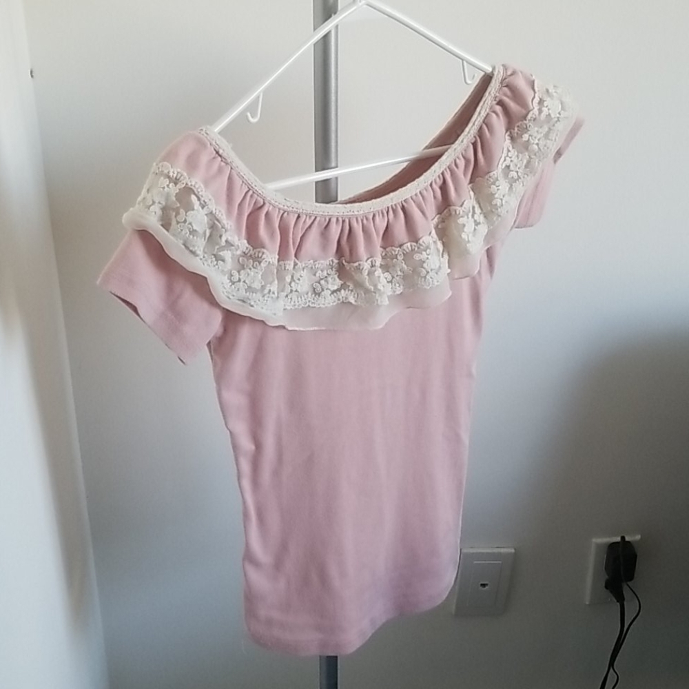 Pink lace collar ruffle shirt